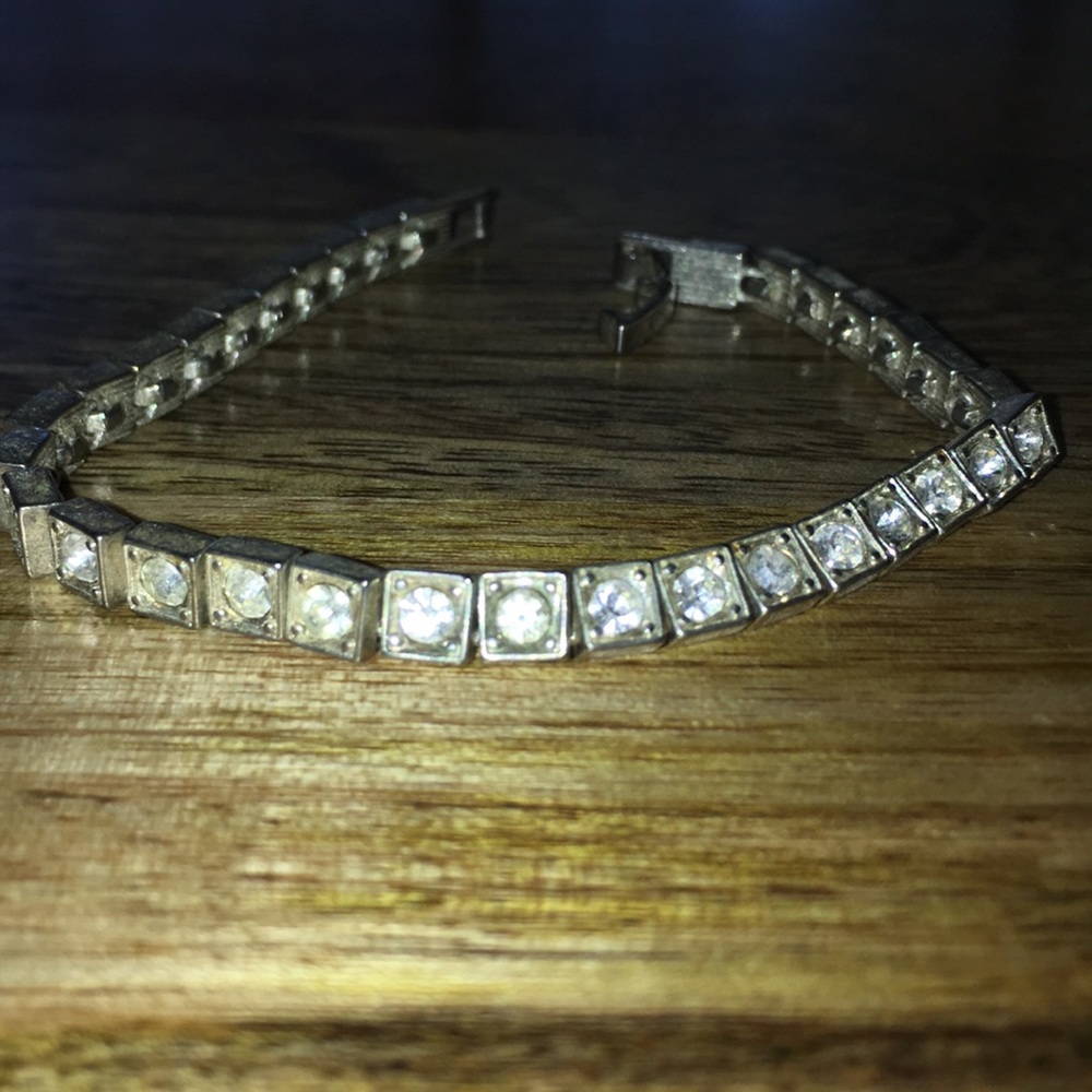 Beautiful elegant bracelet!